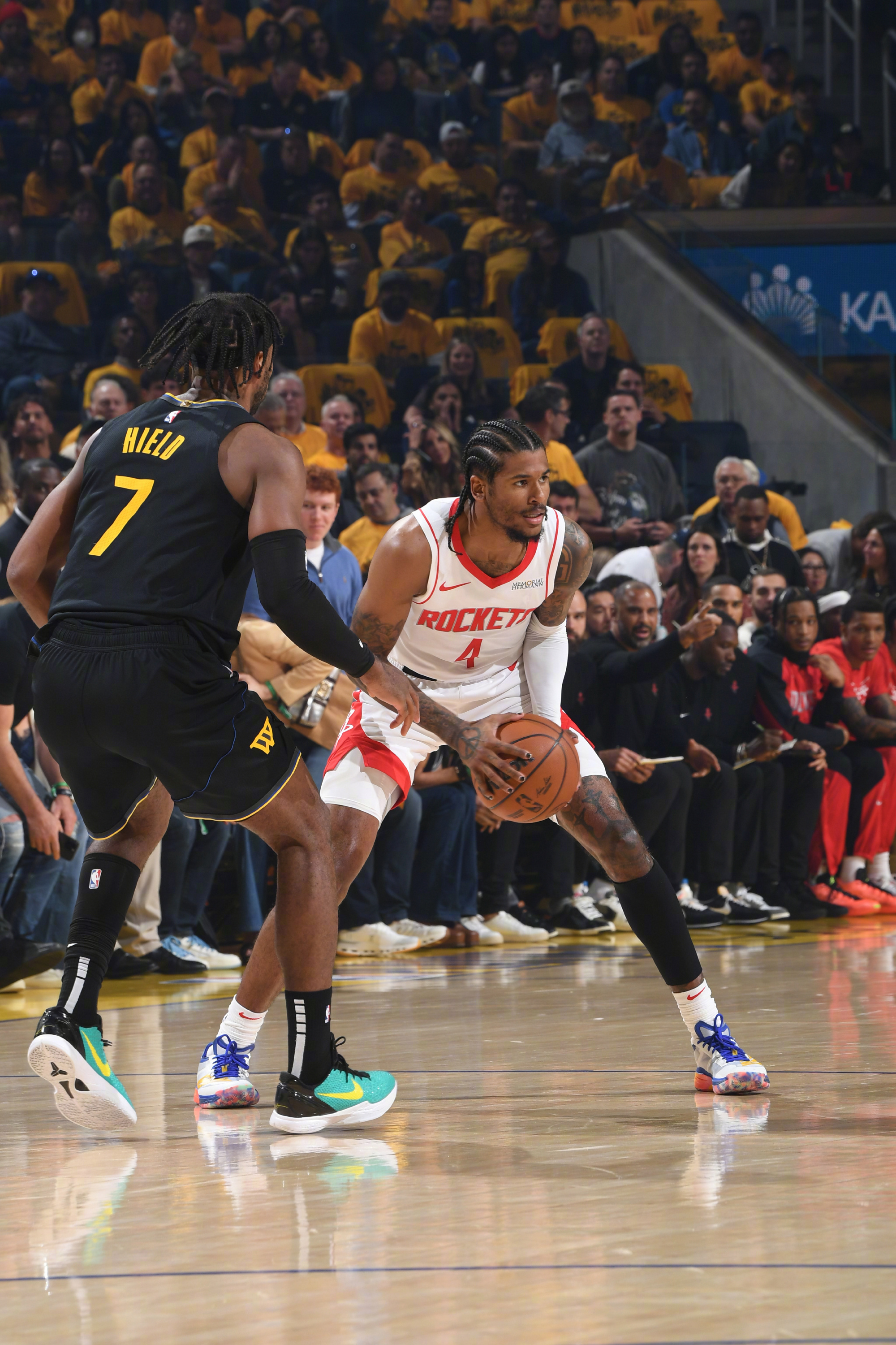 清晨体能课后，里昂豪取连胜备战NBA季后赛，赛场秩序良好，细节决定成败(wbg战胜fnc比赛全集)